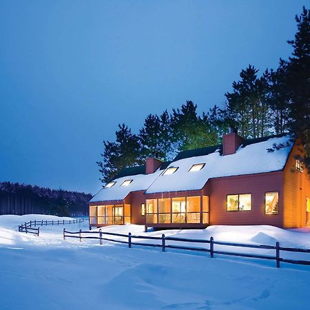 Bluegreen Vacations Christmas Mountain Village, An Ascend Resort Wisconsin Dells Eksteriør bilde