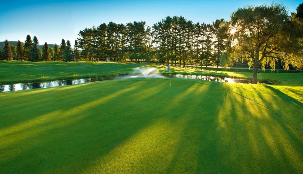 Bluegreen Vacations Christmas Mountain Village, An Ascend Resort Wisconsin Dells Eksteriør bilde