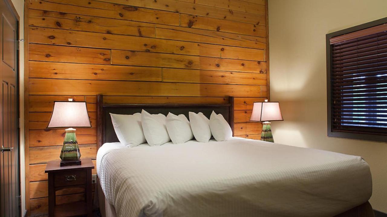 Bluegreen Vacations Christmas Mountain Village, An Ascend Resort Wisconsin Dells Eksteriør bilde