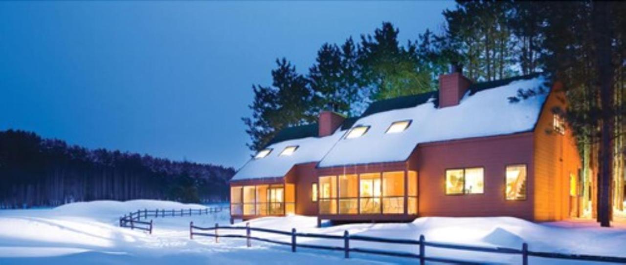 Bluegreen Vacations Christmas Mountain Village, An Ascend Resort Wisconsin Dells Eksteriør bilde