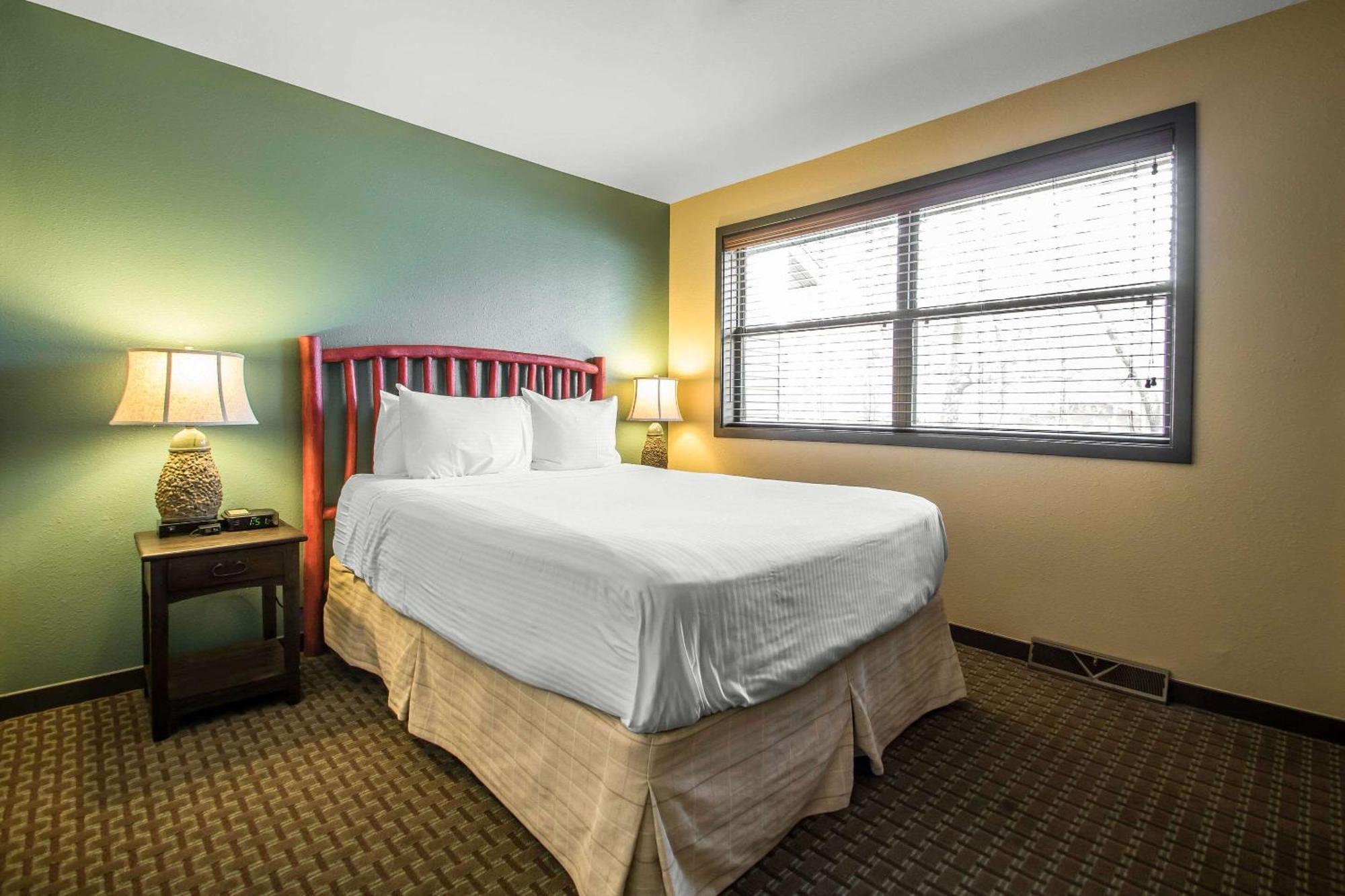 Bluegreen Vacations Christmas Mountain Village, An Ascend Resort Wisconsin Dells Eksteriør bilde