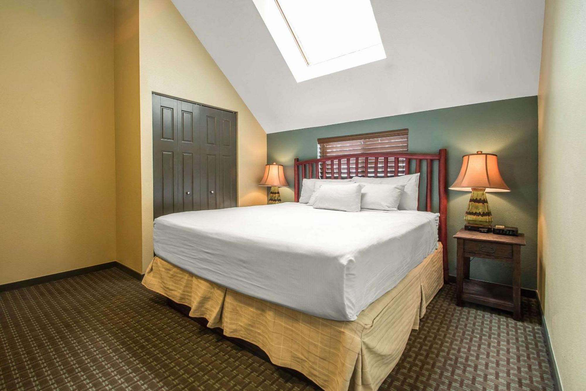 Bluegreen Vacations Christmas Mountain Village, An Ascend Resort Wisconsin Dells Eksteriør bilde