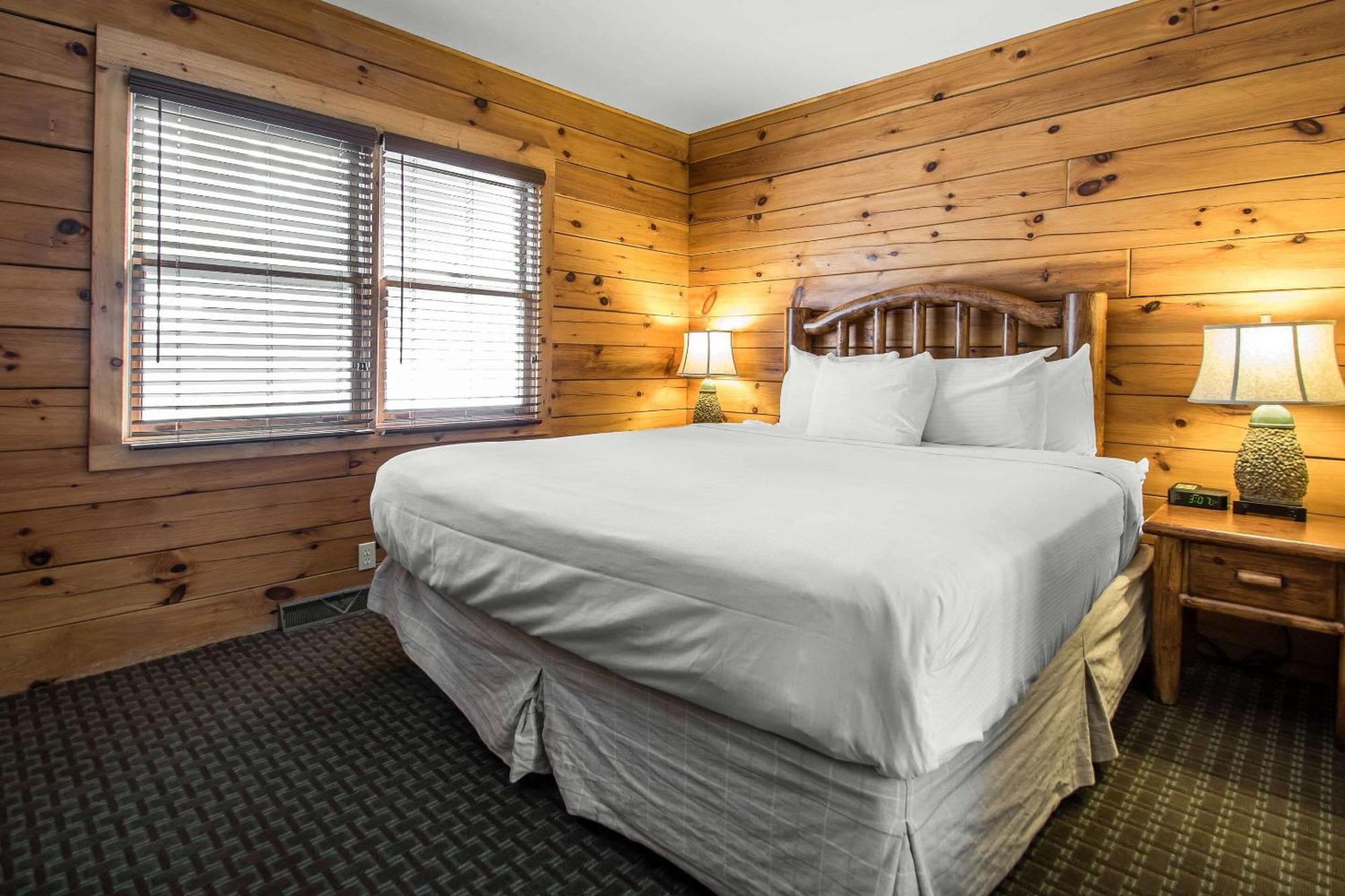Bluegreen Vacations Christmas Mountain Village, An Ascend Resort Wisconsin Dells Eksteriør bilde