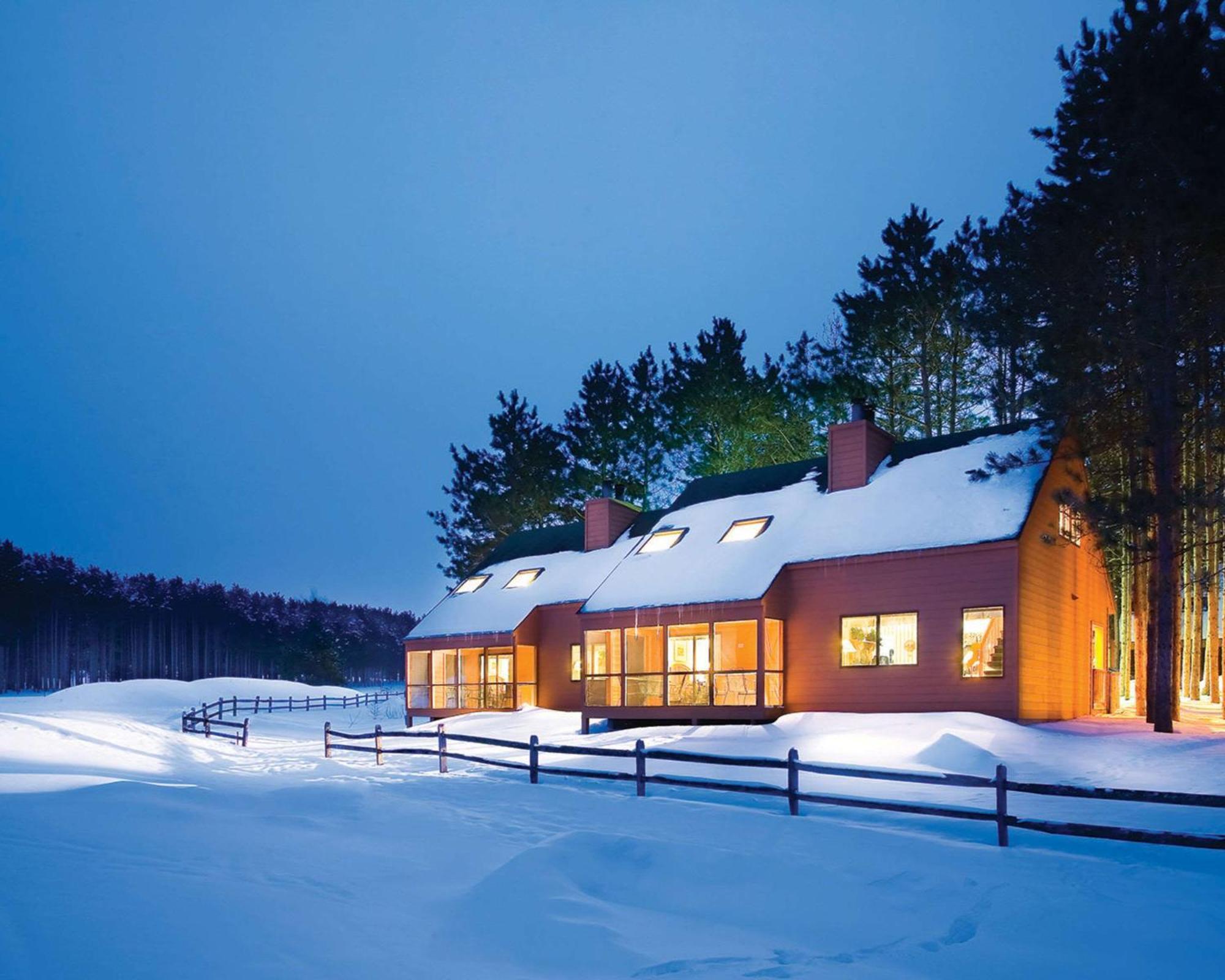 Bluegreen Vacations Christmas Mountain Village, An Ascend Resort Wisconsin Dells Eksteriør bilde