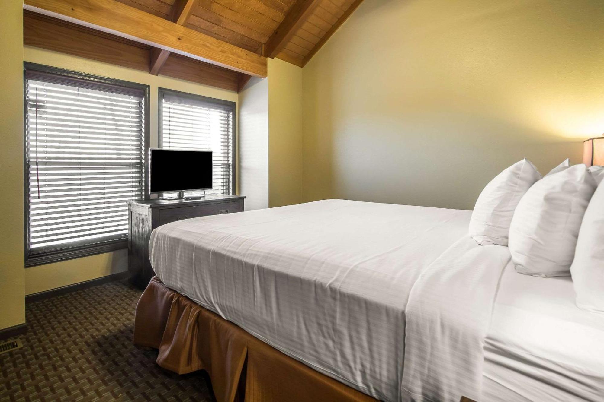 Bluegreen Vacations Christmas Mountain Village, An Ascend Resort Wisconsin Dells Eksteriør bilde