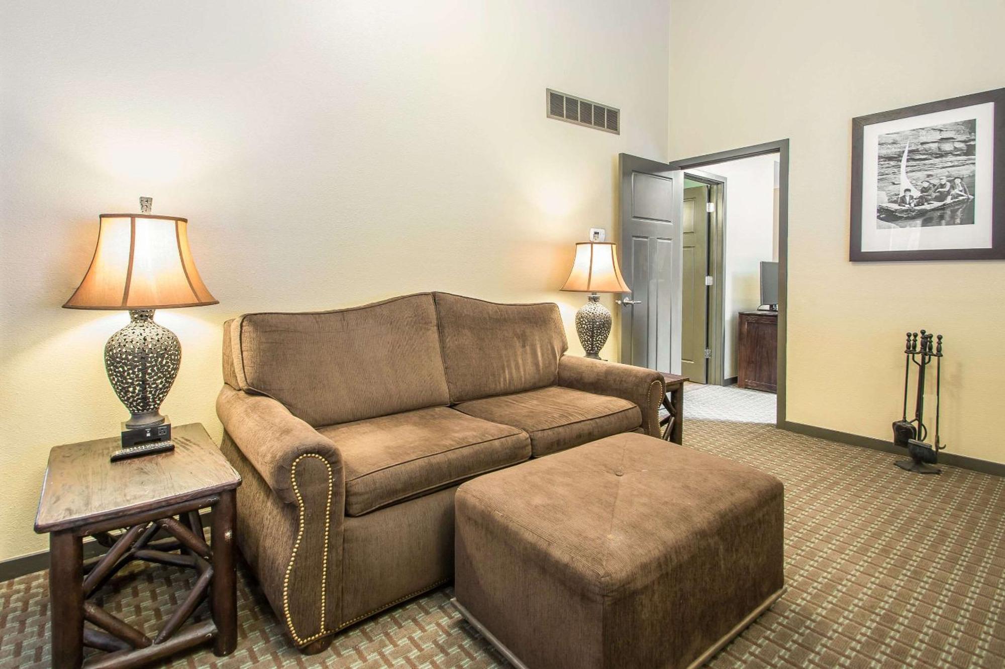 Bluegreen Vacations Christmas Mountain Village, An Ascend Resort Wisconsin Dells Eksteriør bilde